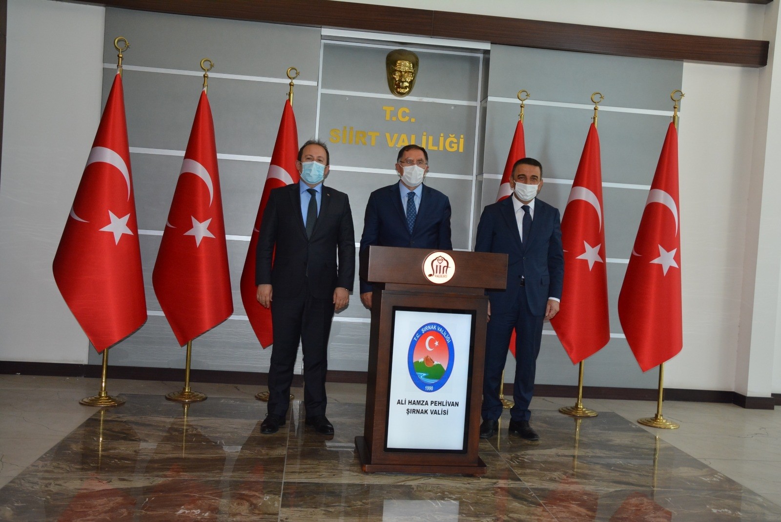 Kamu Başdenetçisi Malkoç, Vali Hacıbektaşoğlu ile bir araya geldi