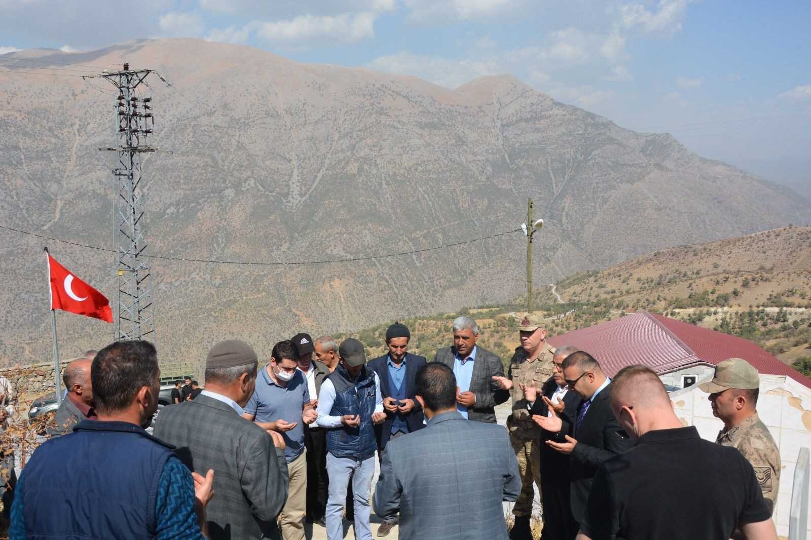 Siirt’te PKK’lı teröristlerin katlettiği 37 vatandaş dualarla anıldı