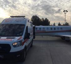 Siirt’te hasta çocuk ambulans uçakla Ankara’ya sevk edildi